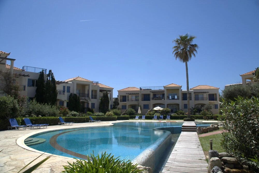 3-Bedroom Apartment on Beach Cassiopeia