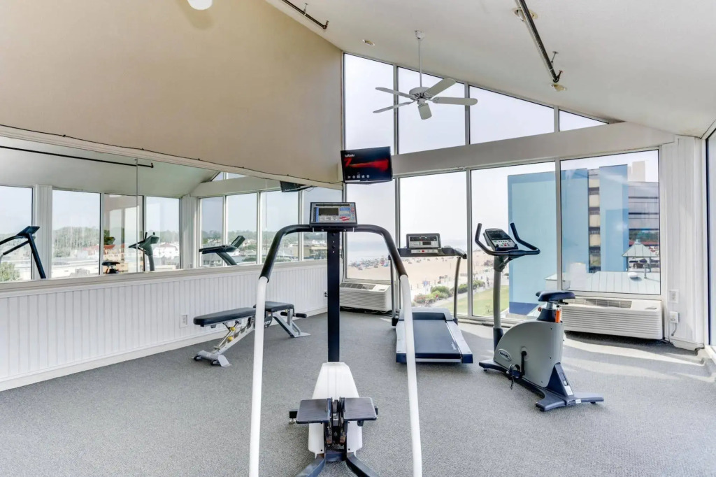 Moxy Virginia Beach Oceanfront
