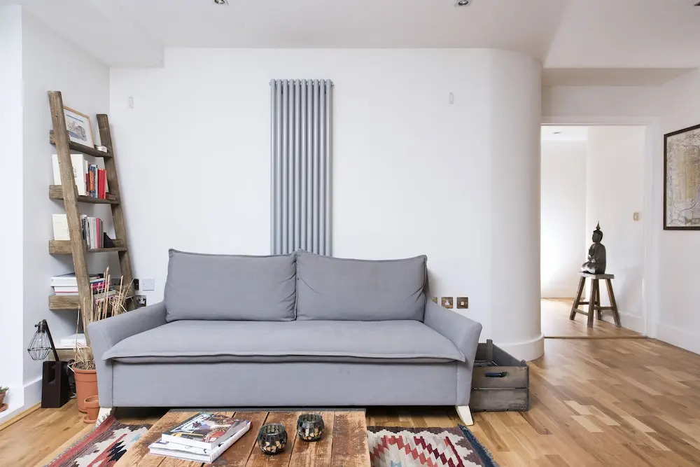 Peaceful & Modern 2BR Flat with Water Views