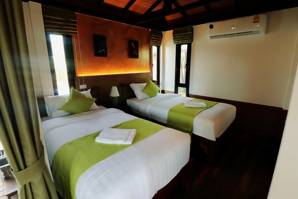 Lana Hotel