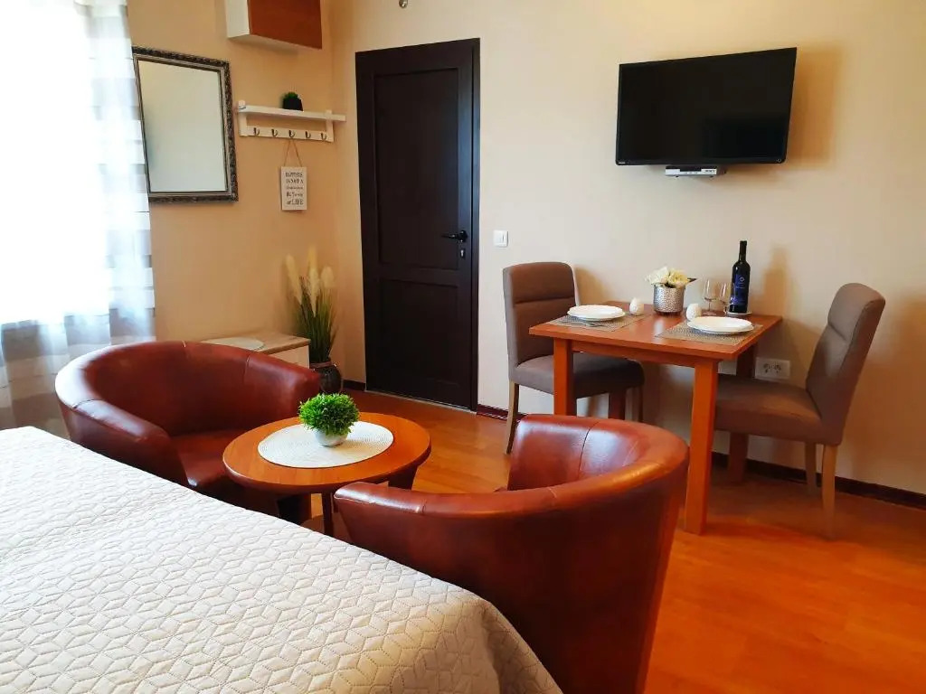 Apartments Zrinka