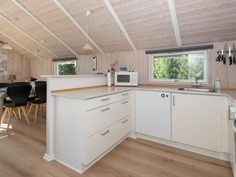Spacious Holiday Home in Hemmet With Whirlpool