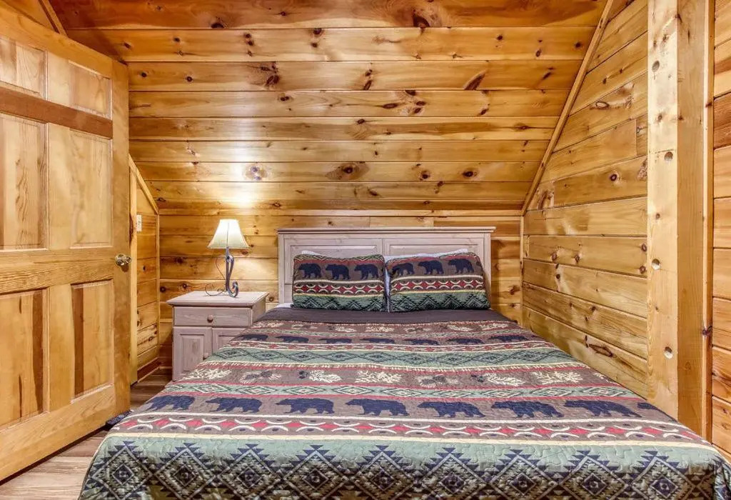 Sugar Bear Lodge