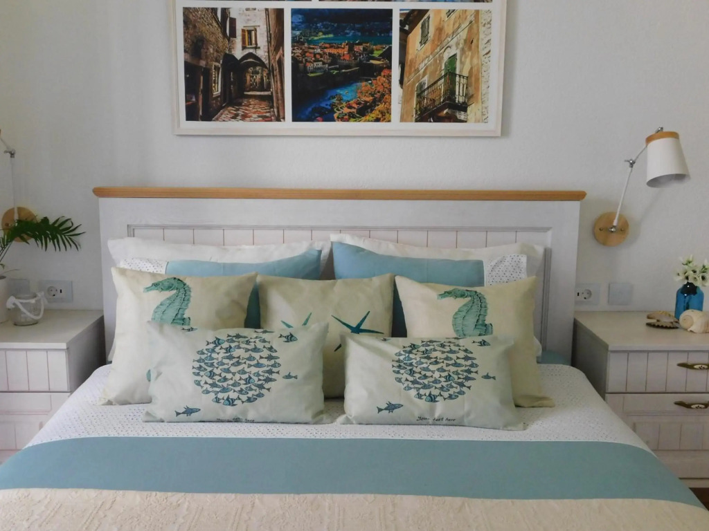 Apartments Castello