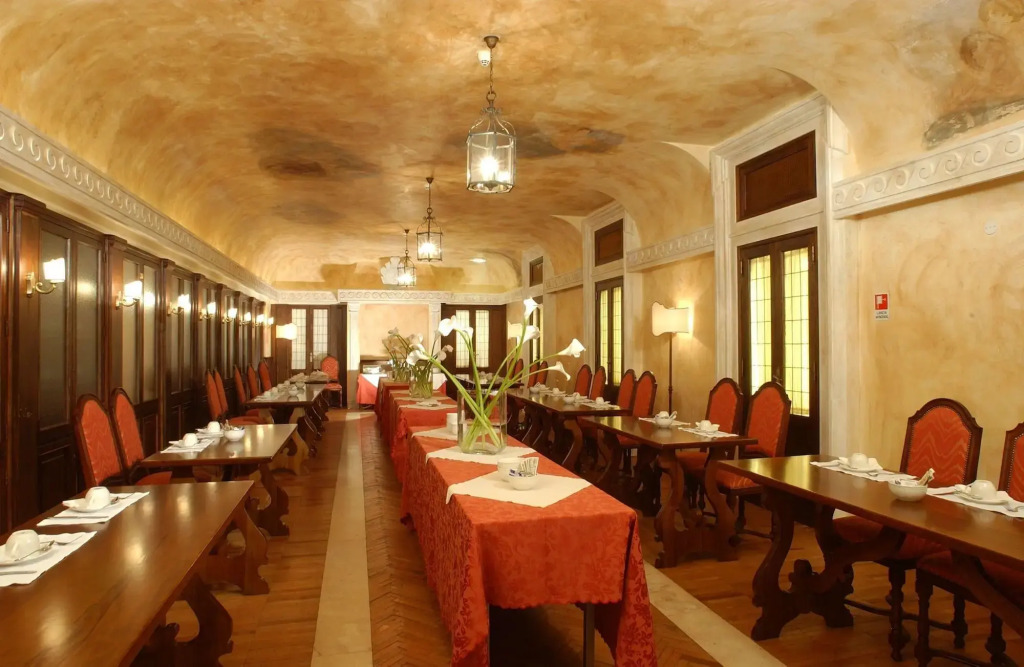Palazzo Cardinal Cesi