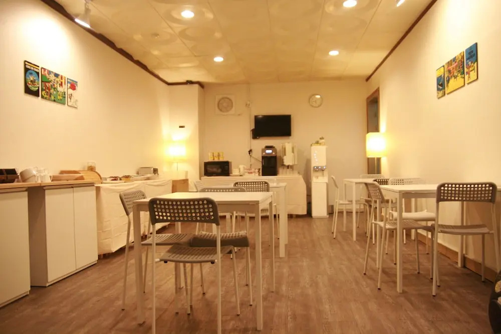Hotel Nyxfox