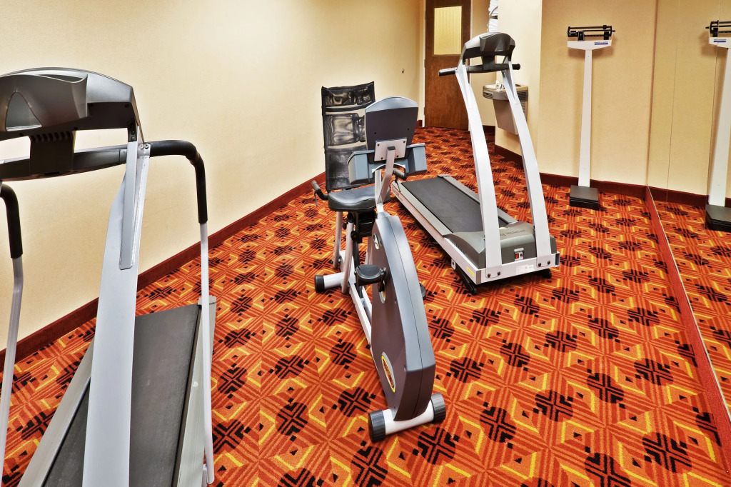 Spark by Hilton Catoosa Tulsa