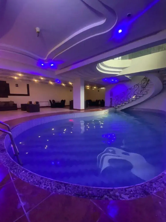 Guest House Near Movenpick hotel Centururs and Centurus Mall islamabad