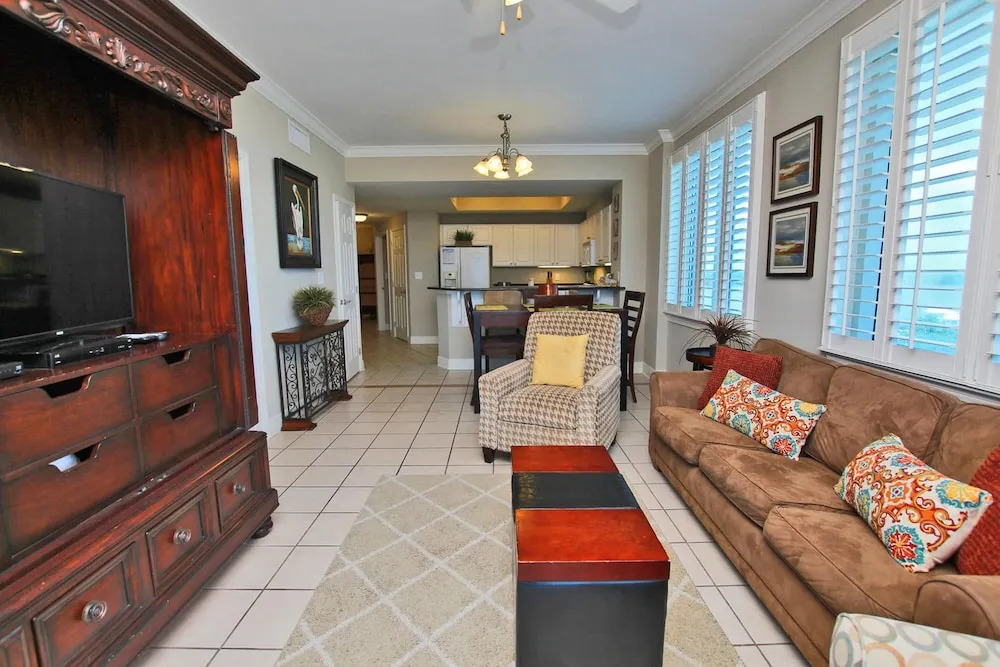 Crystal Tower 1101 by Youngs Suncoast