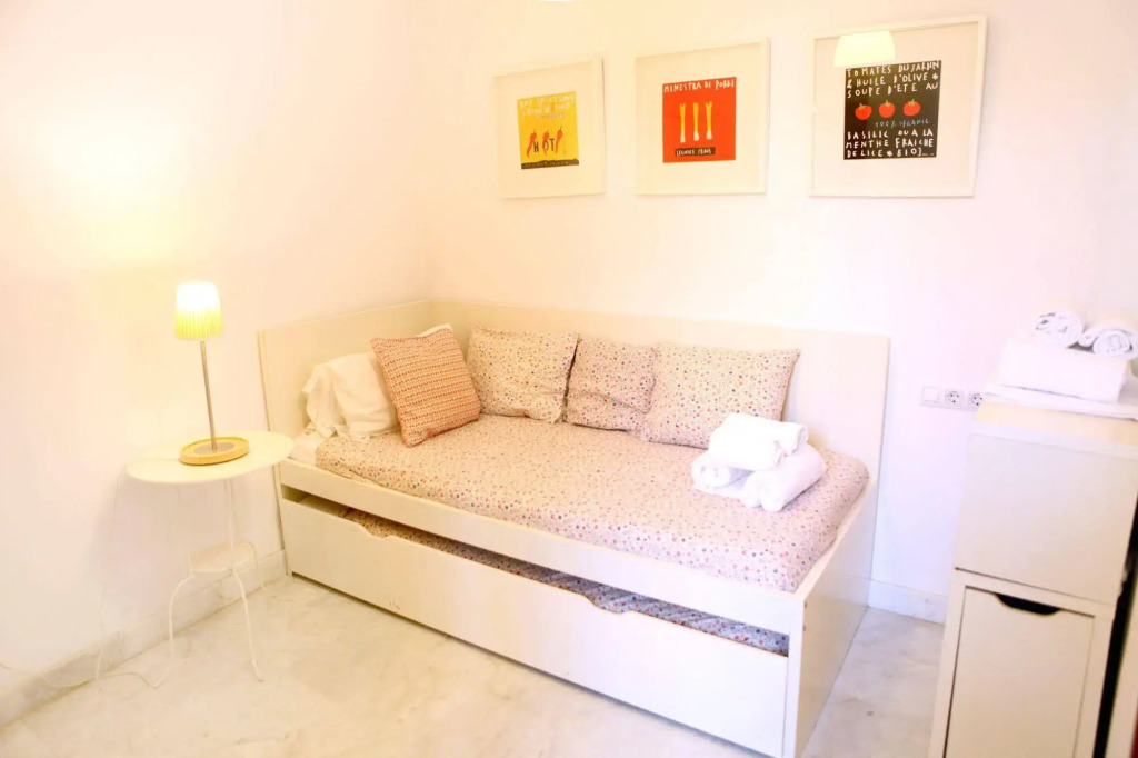 Casa Pilatos Suites Apartments