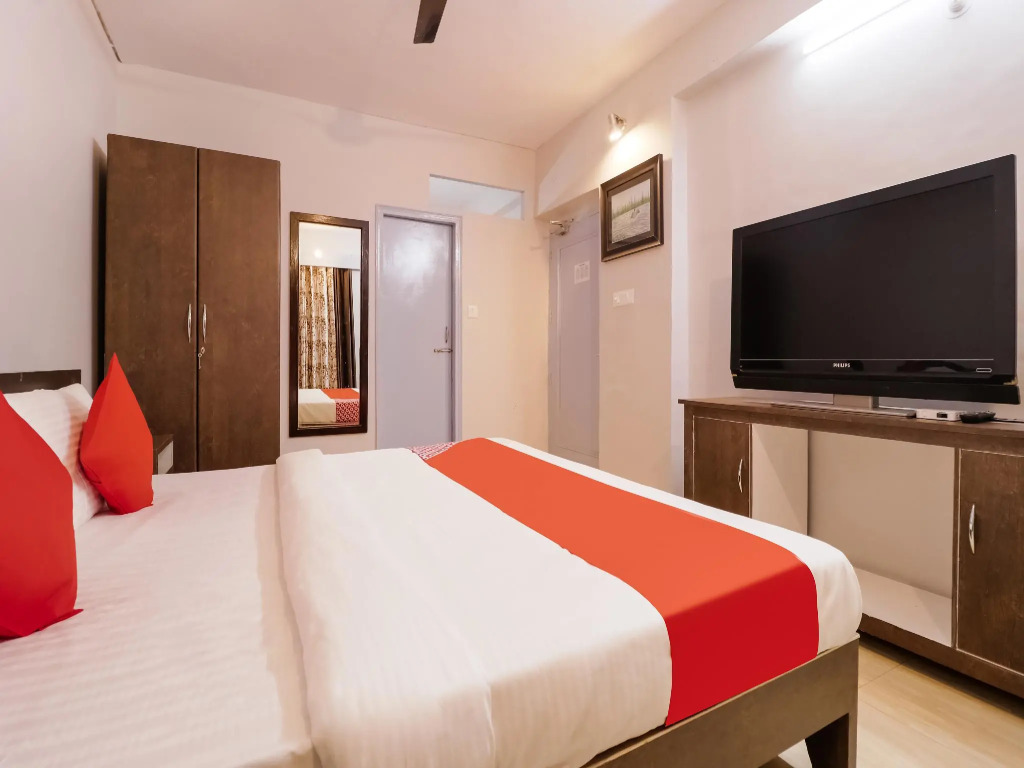 OYO 60592 Budget Hotel By The Mountains