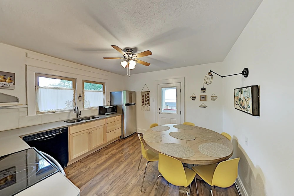 7groves1 3 Bedroom Home