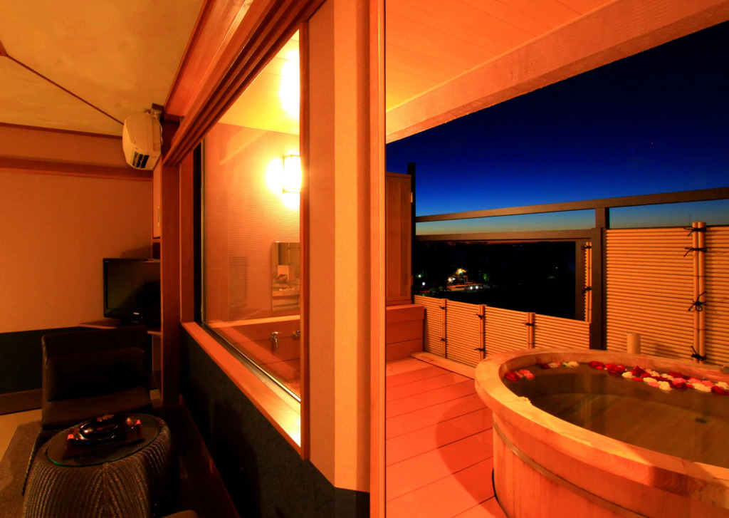 Toi Fujiya Hotel