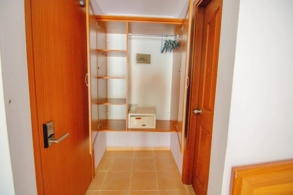 Celeste Hotel