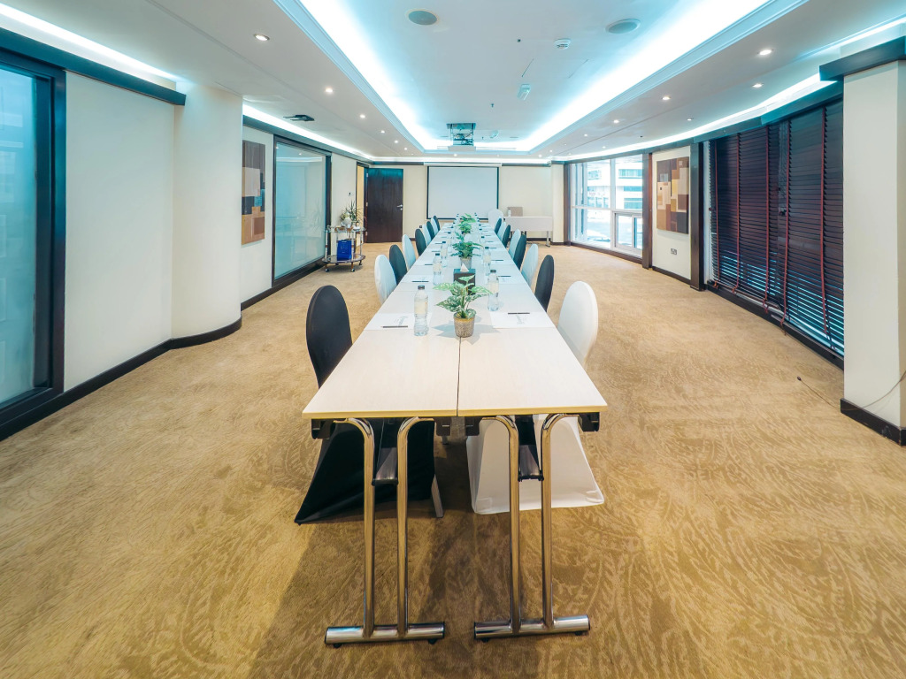 Kingsgate Hotel Abu Dhabi by Millennium