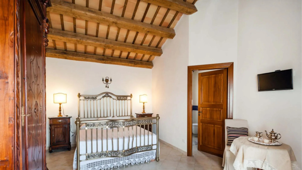 Exclusive villa with pool immersed in the Trapani countryside, at just 15 km from the seaside-VILLA EROICA