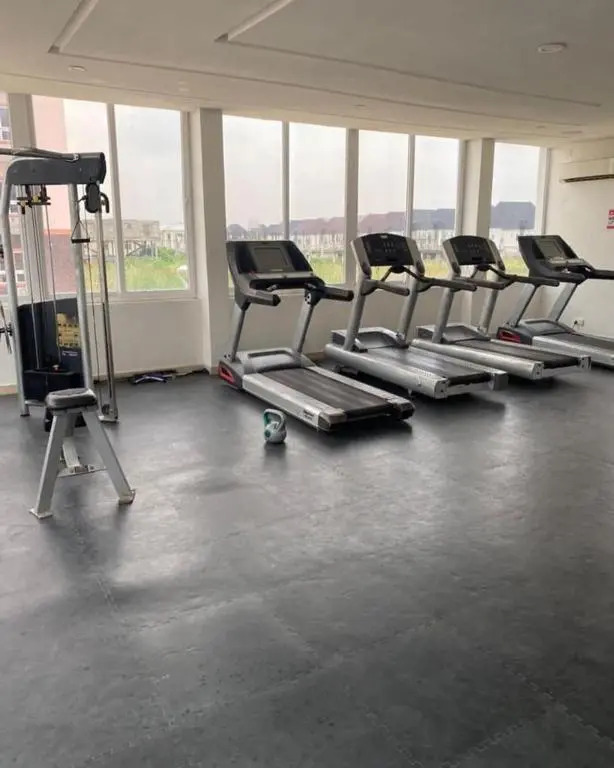Full Luxury 3 Bedroom In Osapa London with Gym, pool, kids play ground etc..