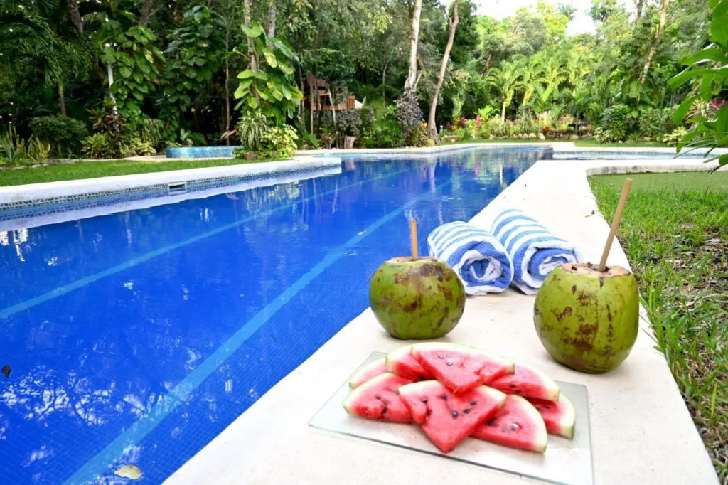 LUXURY JUNGLE HOUSE - Amazing design - 3 floors