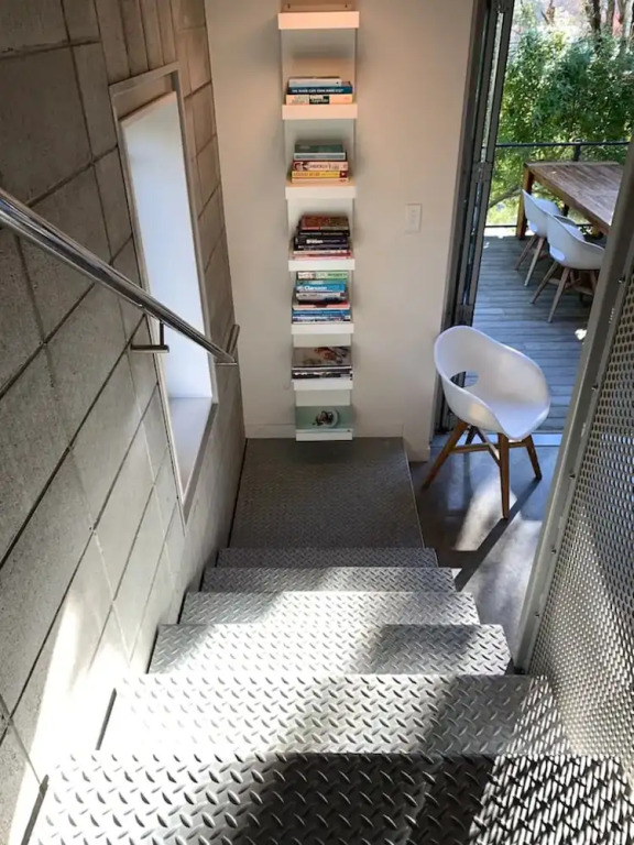 Modern 2 Bed Townhouse On CBD Fringe
