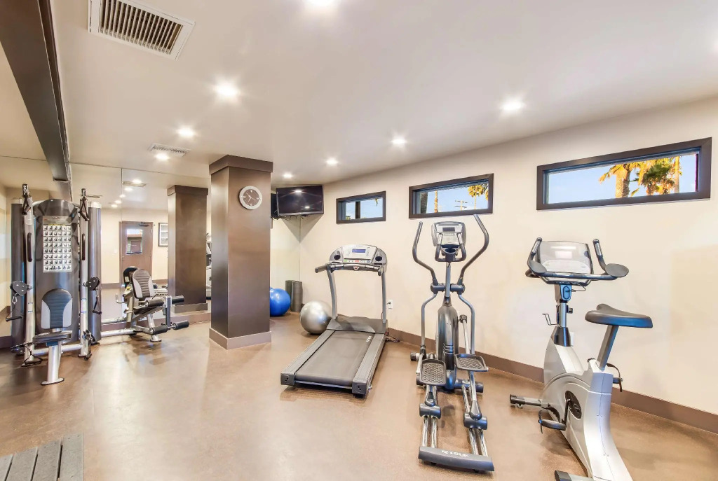 Best Western Plus Pavilions