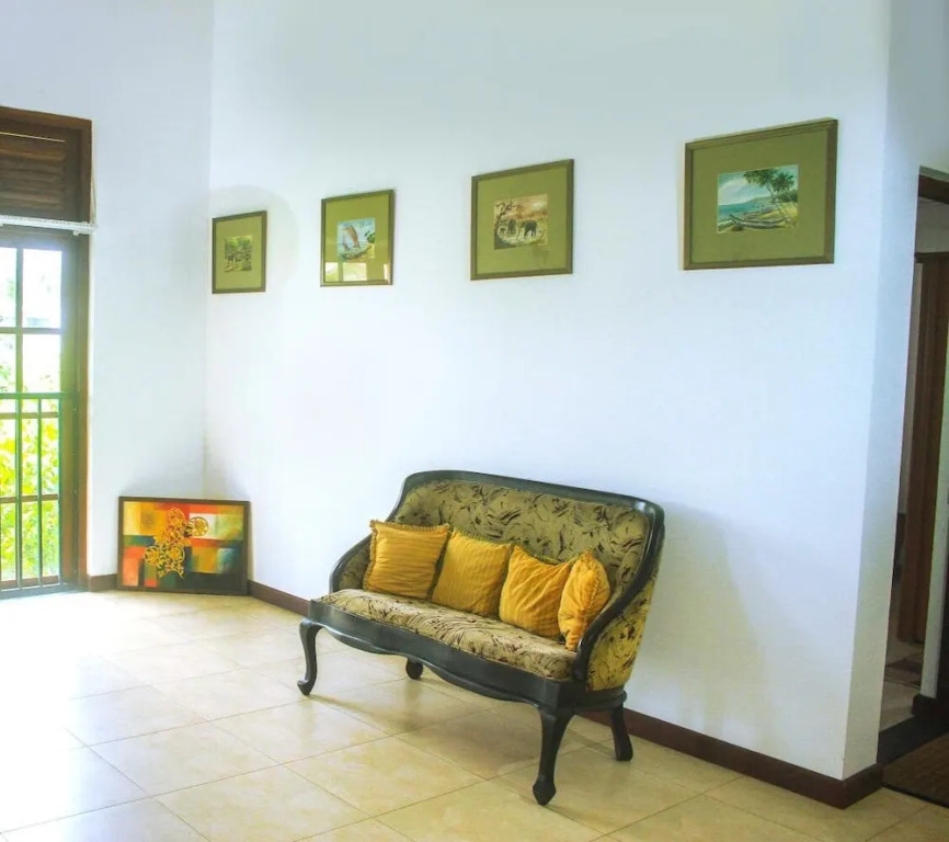 My Villa Airport