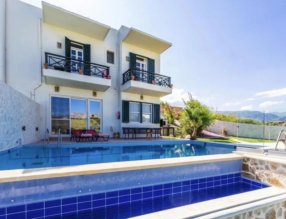 Villa in Episkopi with private pool