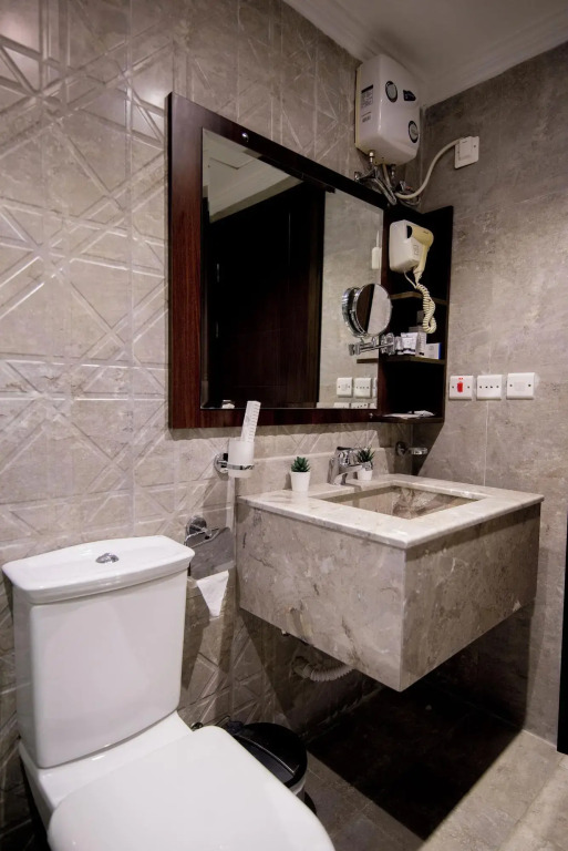 la hoya hotel suites