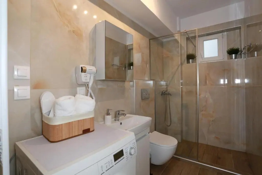 Bianca Suites