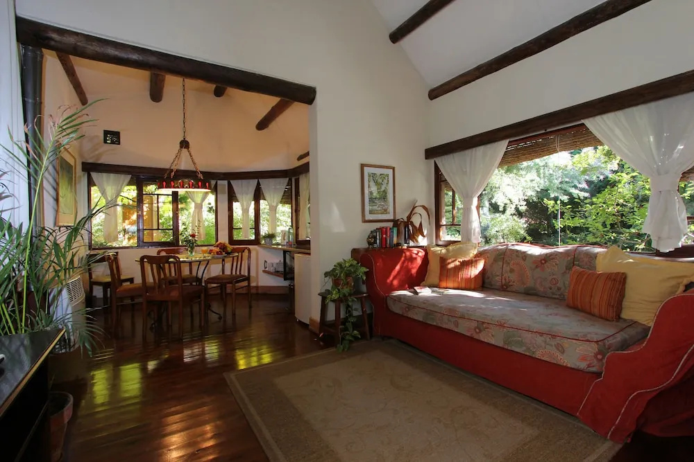 Casa Glebinias