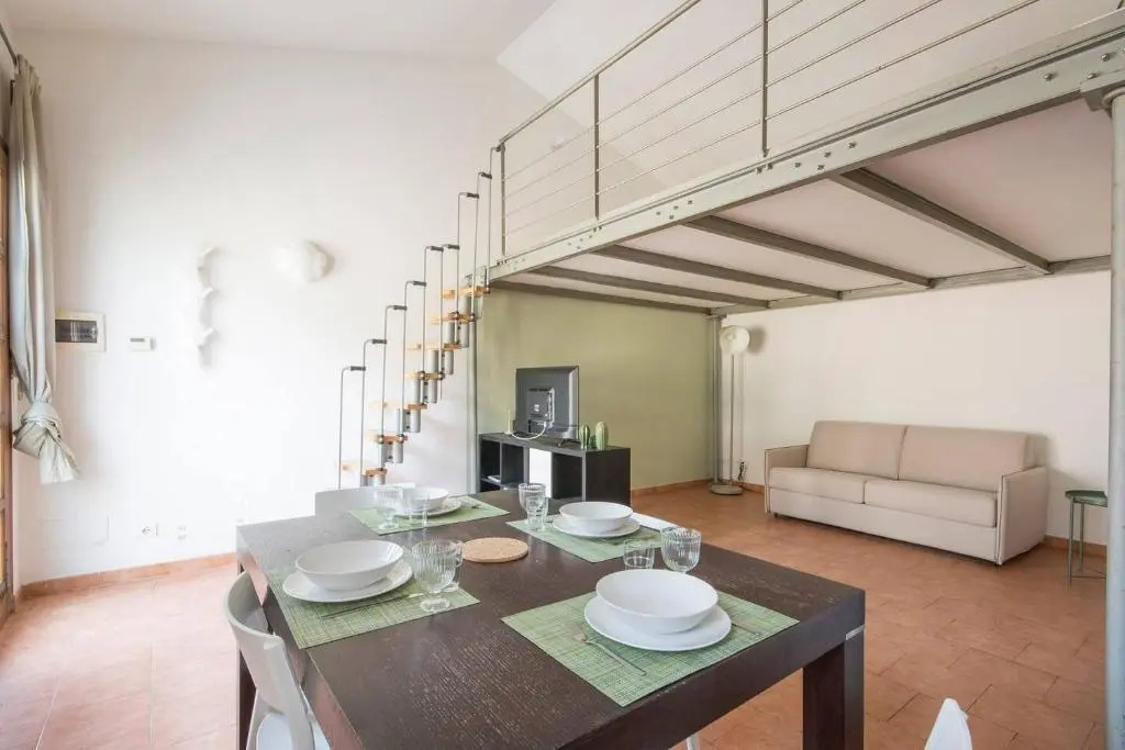 ALTIDO Spacious Apt for 4 in Pisan Residential Area