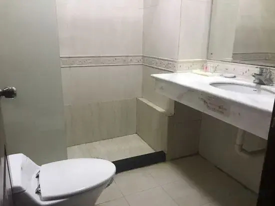 Jiufu Hotel