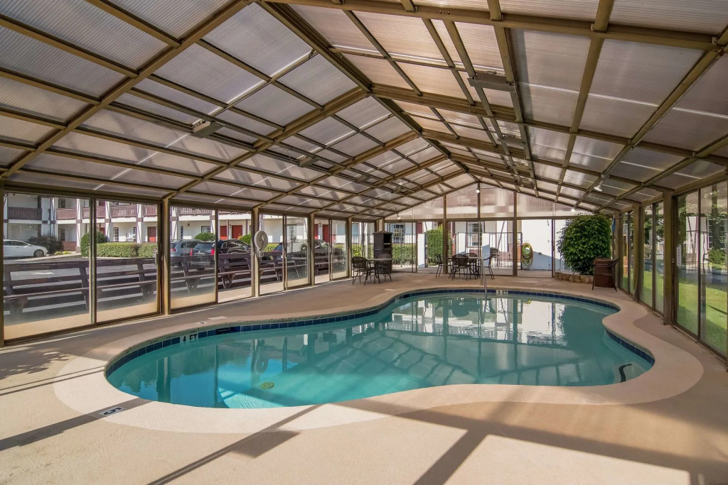 SureStay Hotel by Best Western Helen Downtown