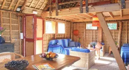Casas Karen