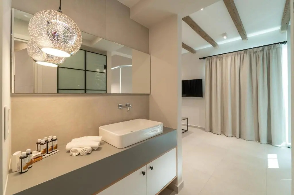 TIS YAYAS apartments