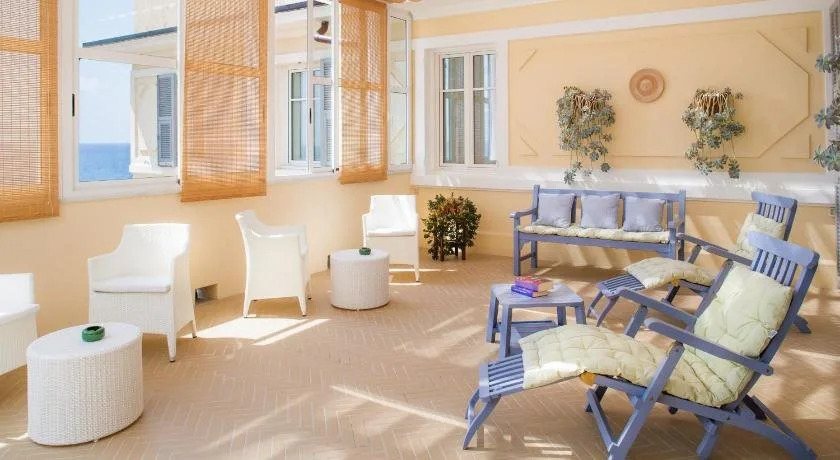 Hotel Beau Sejour