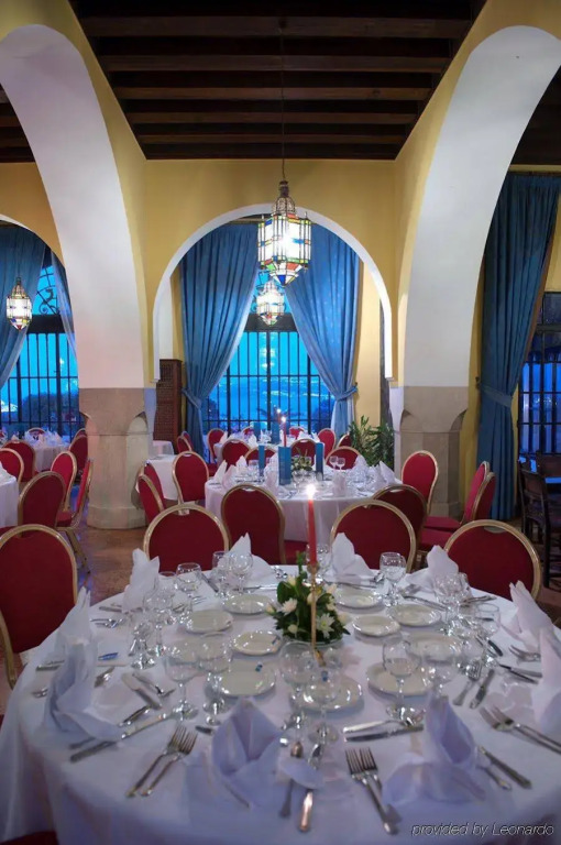 El Minzah Hotel