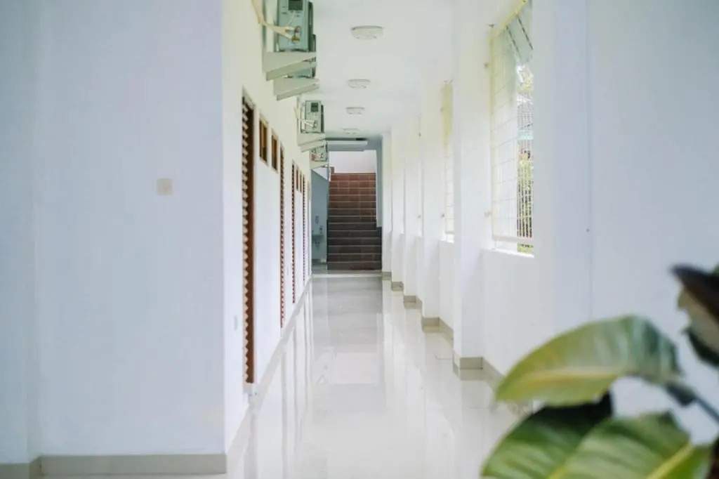 RedDoorz At Artomoro Guest House