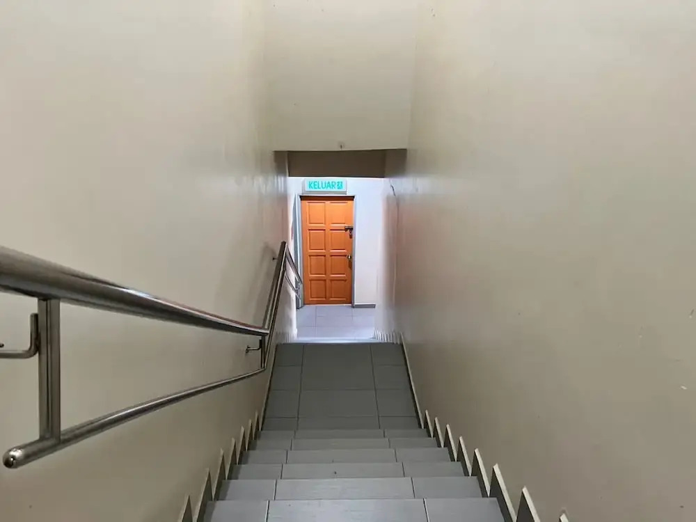 Hotel O Ezi Inn