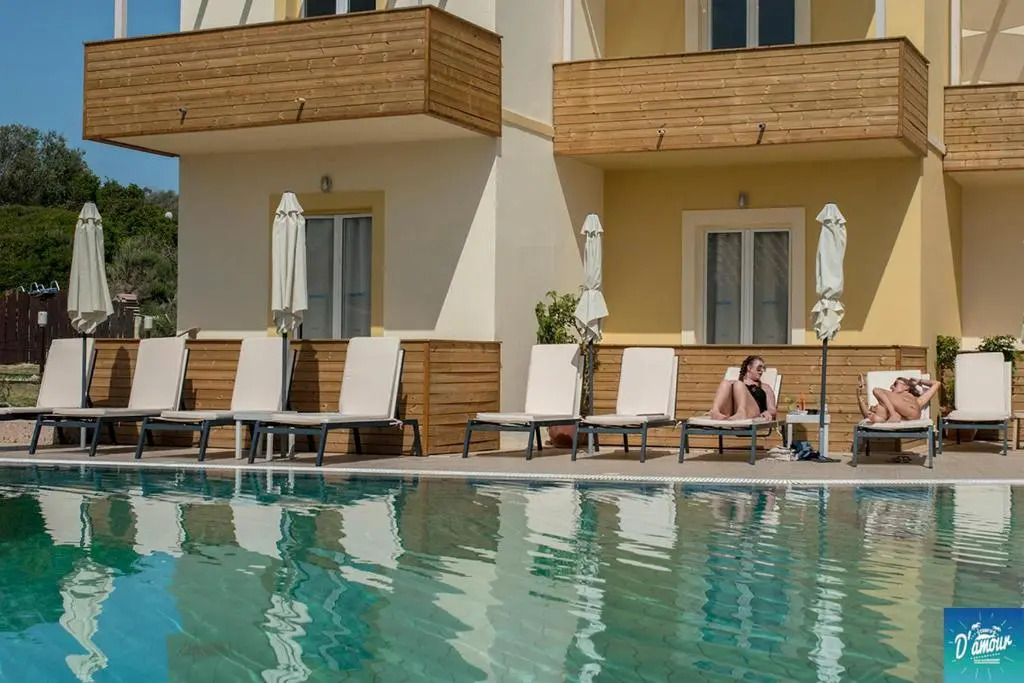Del Mare Beach Hotel