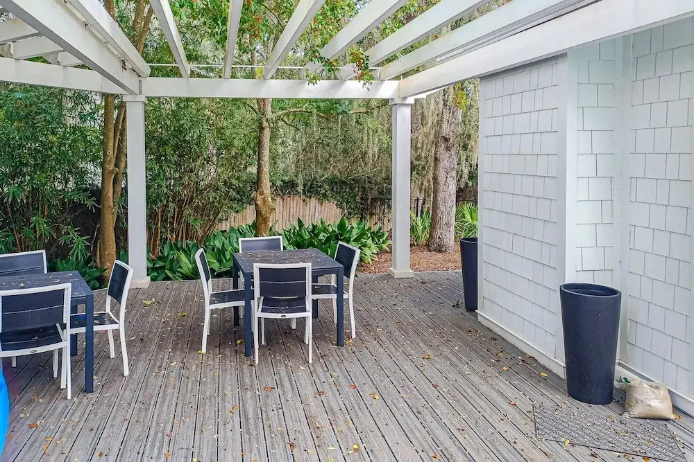 Lakefront Home With Private Pool & Outdoor Space for Entertaining