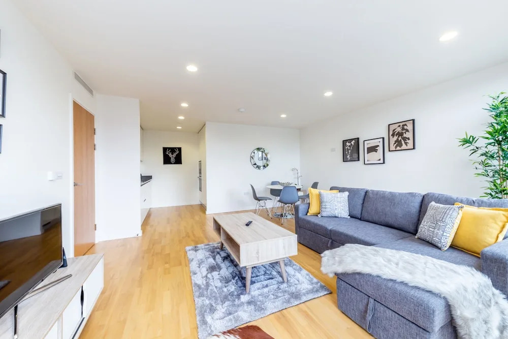 1 Bedroom Stylish Apartment near Regents Park FREE WIFI & AIRCON by City Stay Aparts London
