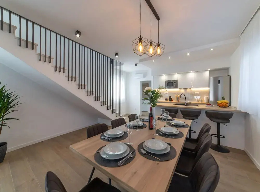 Luxury Kastela Villa with Heated Pool and Lounge Area