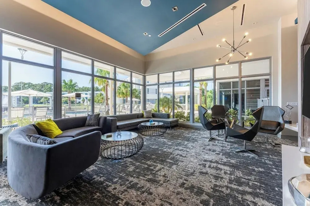 Daytona 2BR Getaway Parking Family & Pet-friendly