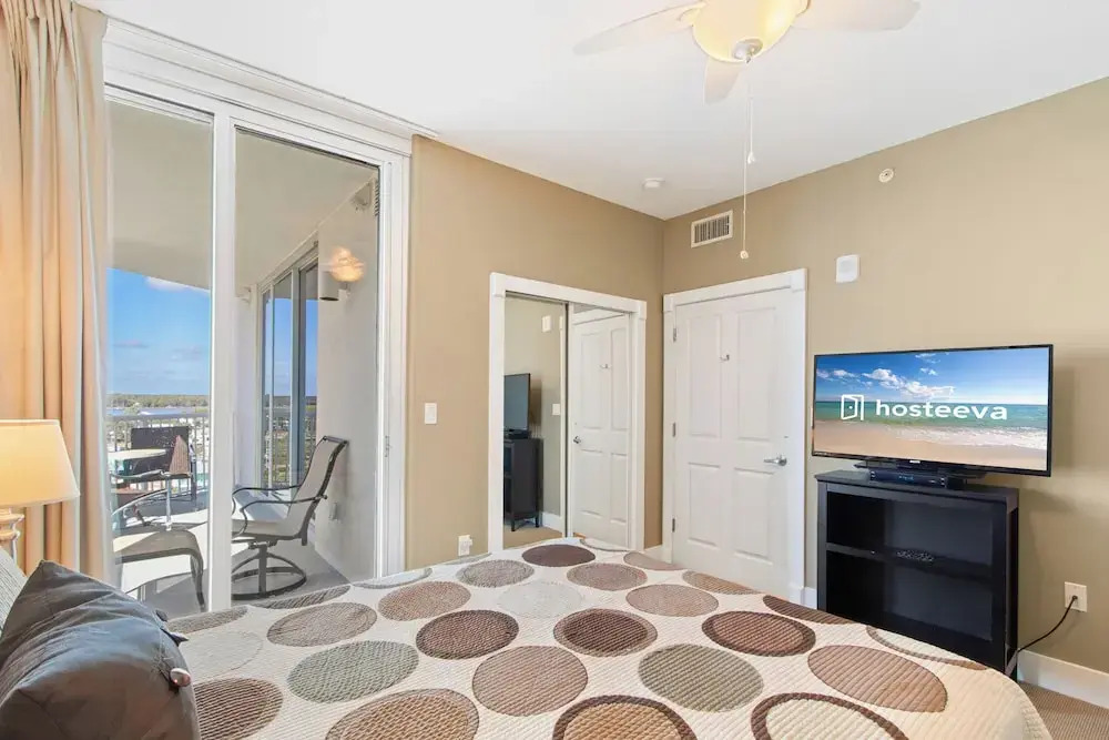 Island Tower 903