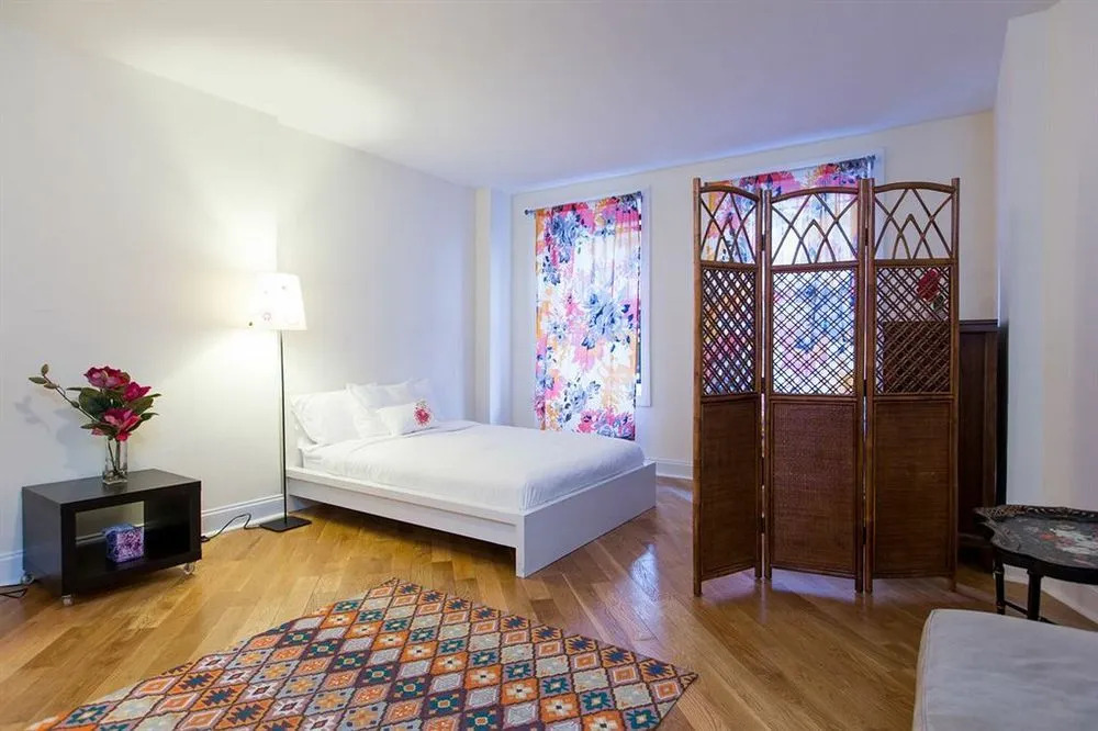 Lincoln Center Holiday Rentals