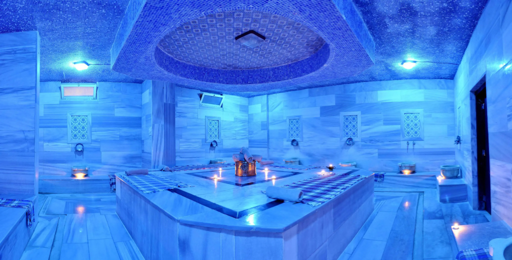 First Class Hotel