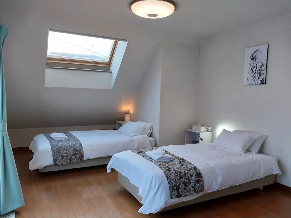 Miyuki Townhouse
