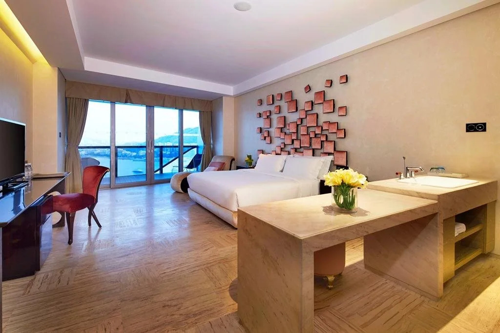 Phoenix Island Ocean Dream Resort Sanya