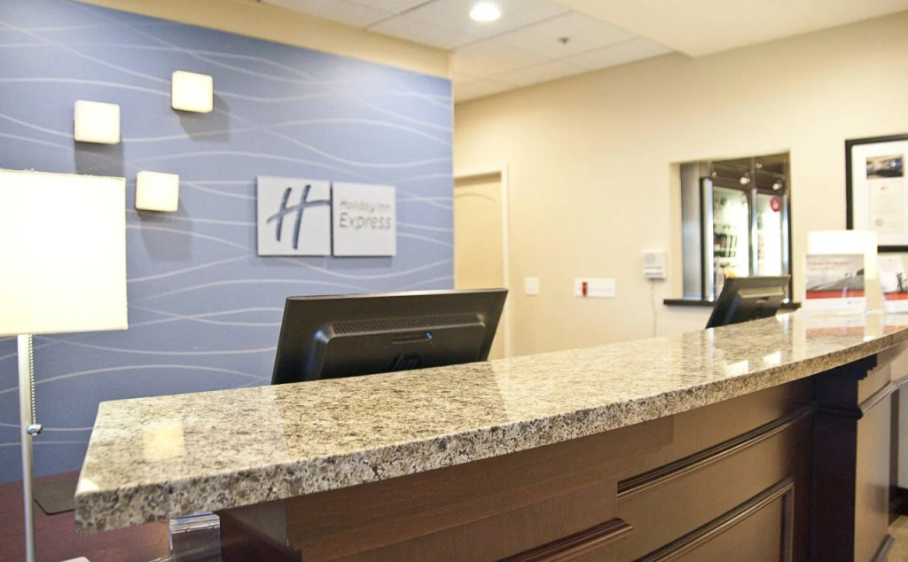 Holiday Inn Express & Suites Clovis Fresno Area by IHG