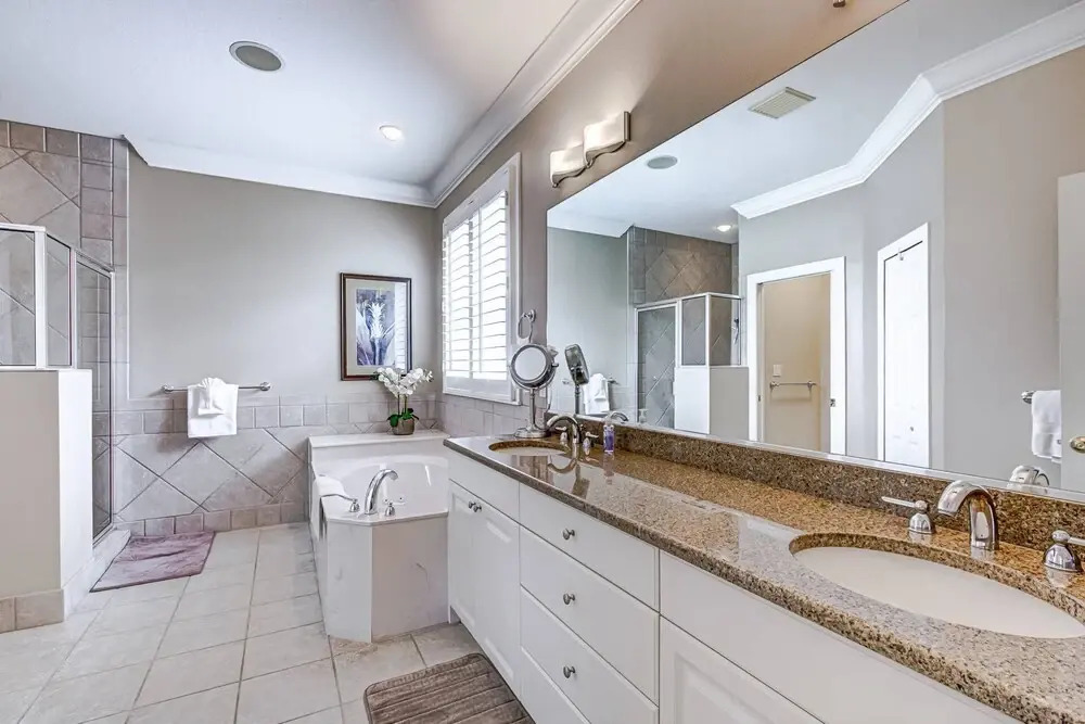 Palm Island Canal Home - 4 BR